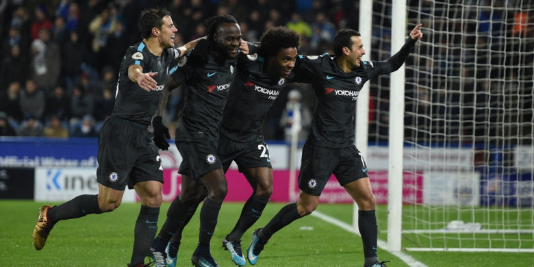 chelsea-vs-huddersfield_20171213_065311.jpg