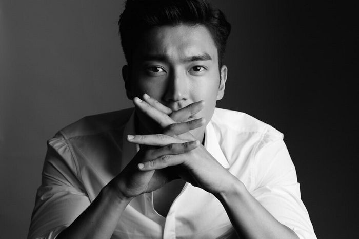 Usai Tampil di Closing Ceremony Asian Games 2018, Choi Siwon Kehilangan Dua Barang Kesayangannya