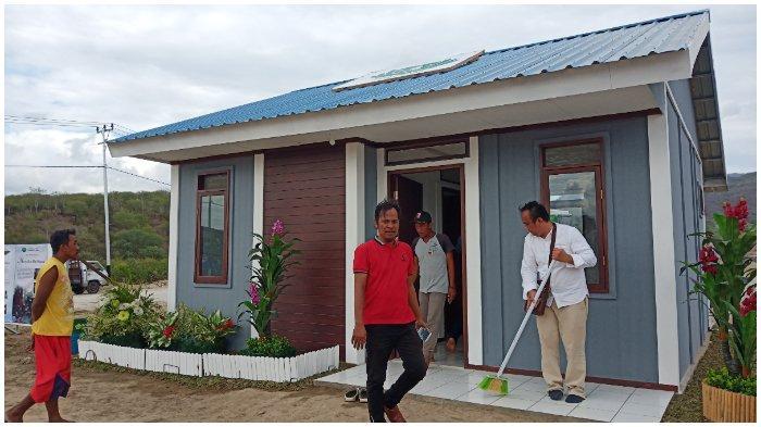 contoh-bangunan-huntap-bagi-penyintas-di-kelurahan-tondo-kecamatan-mantikulore.jpg