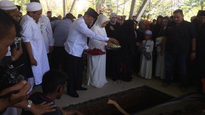cucu-wiranto-meninggal.jpg