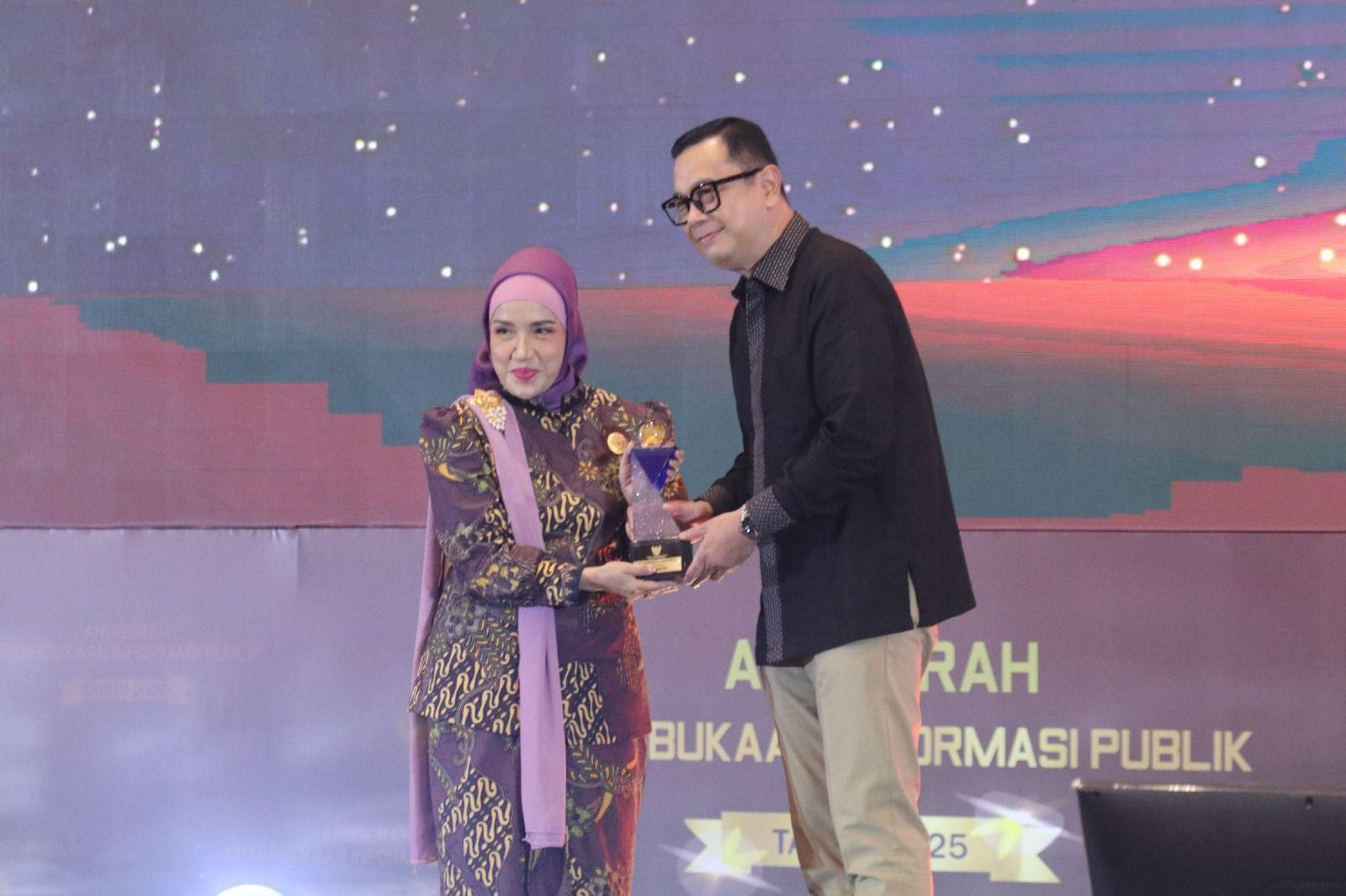 Skor Keterbukaan Informasi Danareksa Tembus 96,20 di KIP 2025