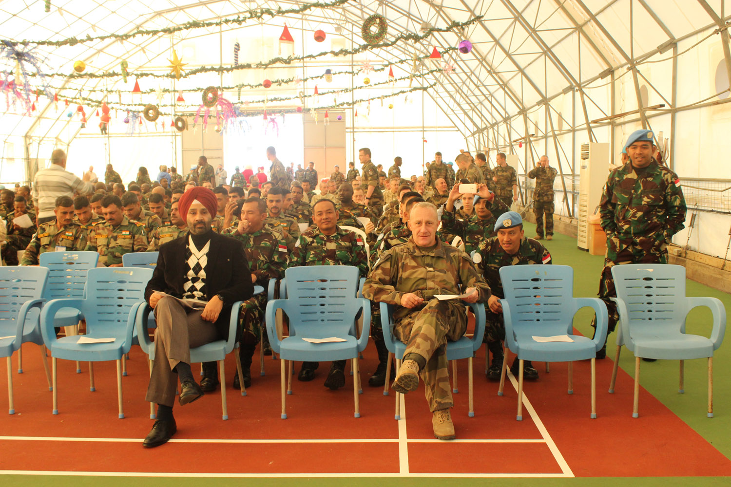 dansatgas-indobatt-konga-xxiii-junifil-hadiri-perayaan-natal_20160103_174820.jpg