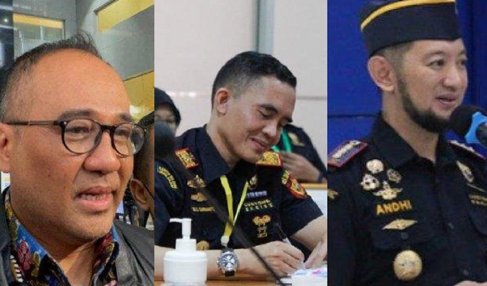 dari-kiri-ke-kanan-mantan-kepala-bagian-um.jpg