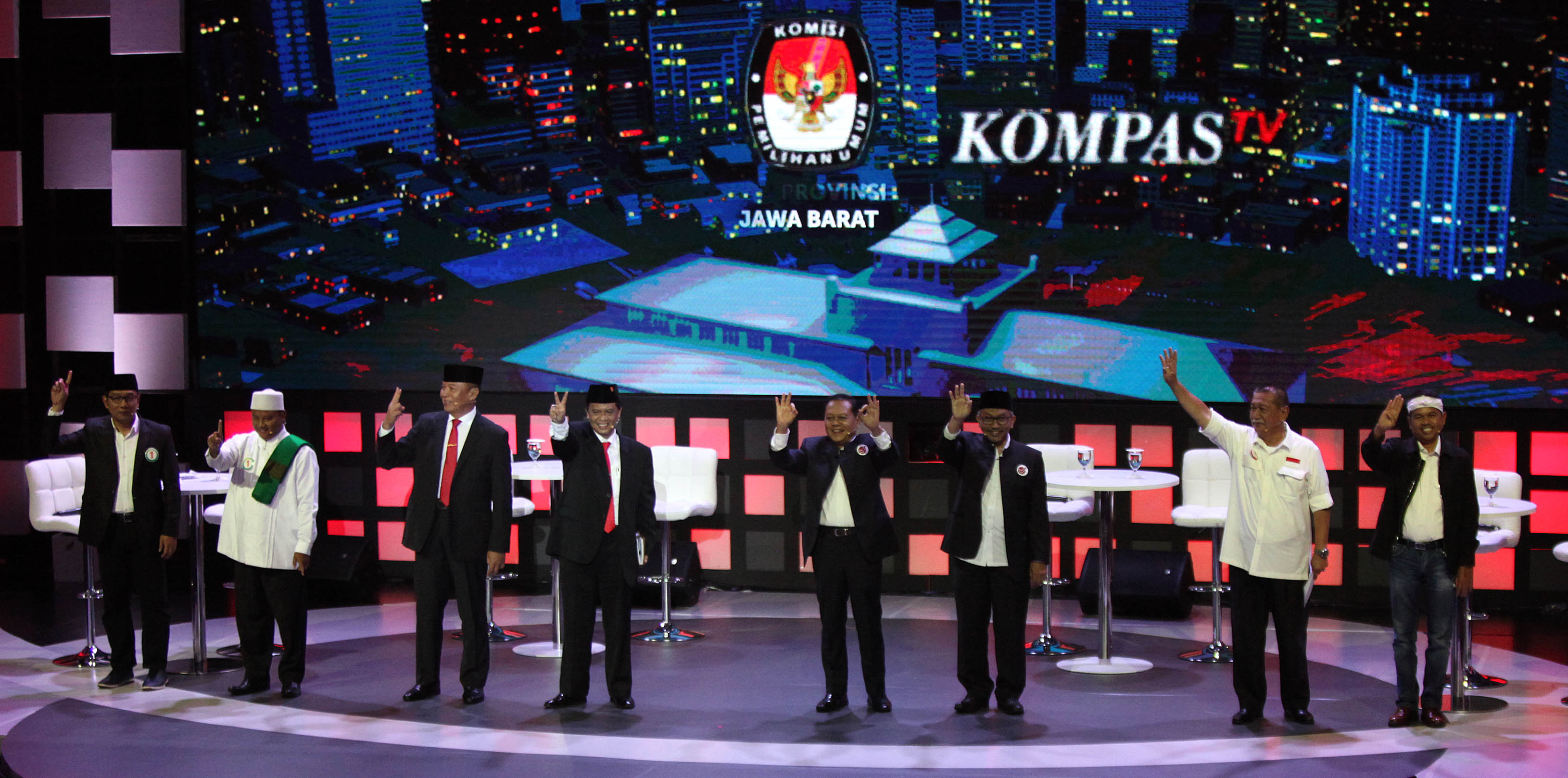 debat-publik-pertama-pilgub-jawa-barat-2018_20180313_004152.jpg
