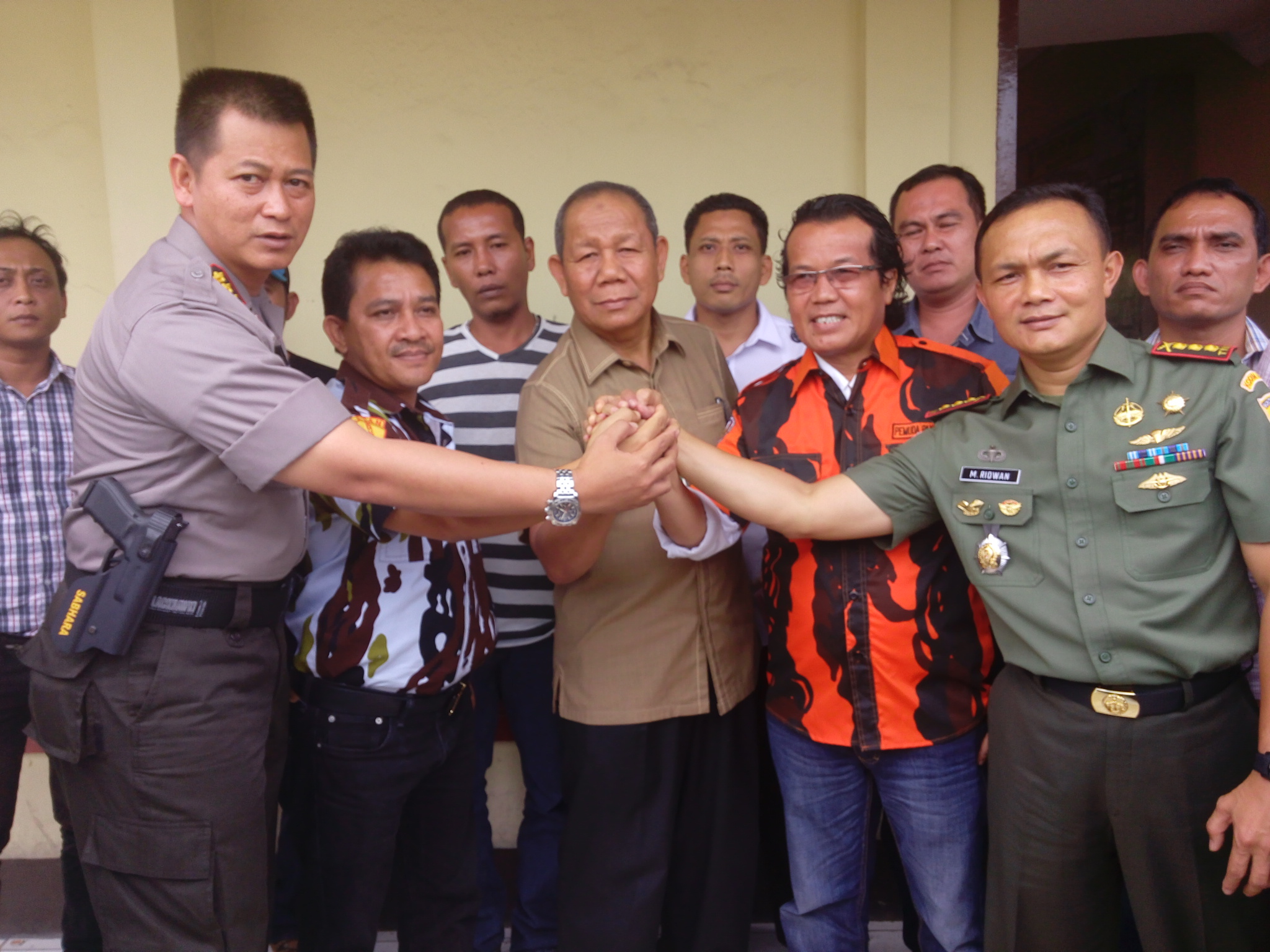 deklarasi-damai-pemuda-pancasila-ikatan-pemuda-karya_20160202_190944.jpg