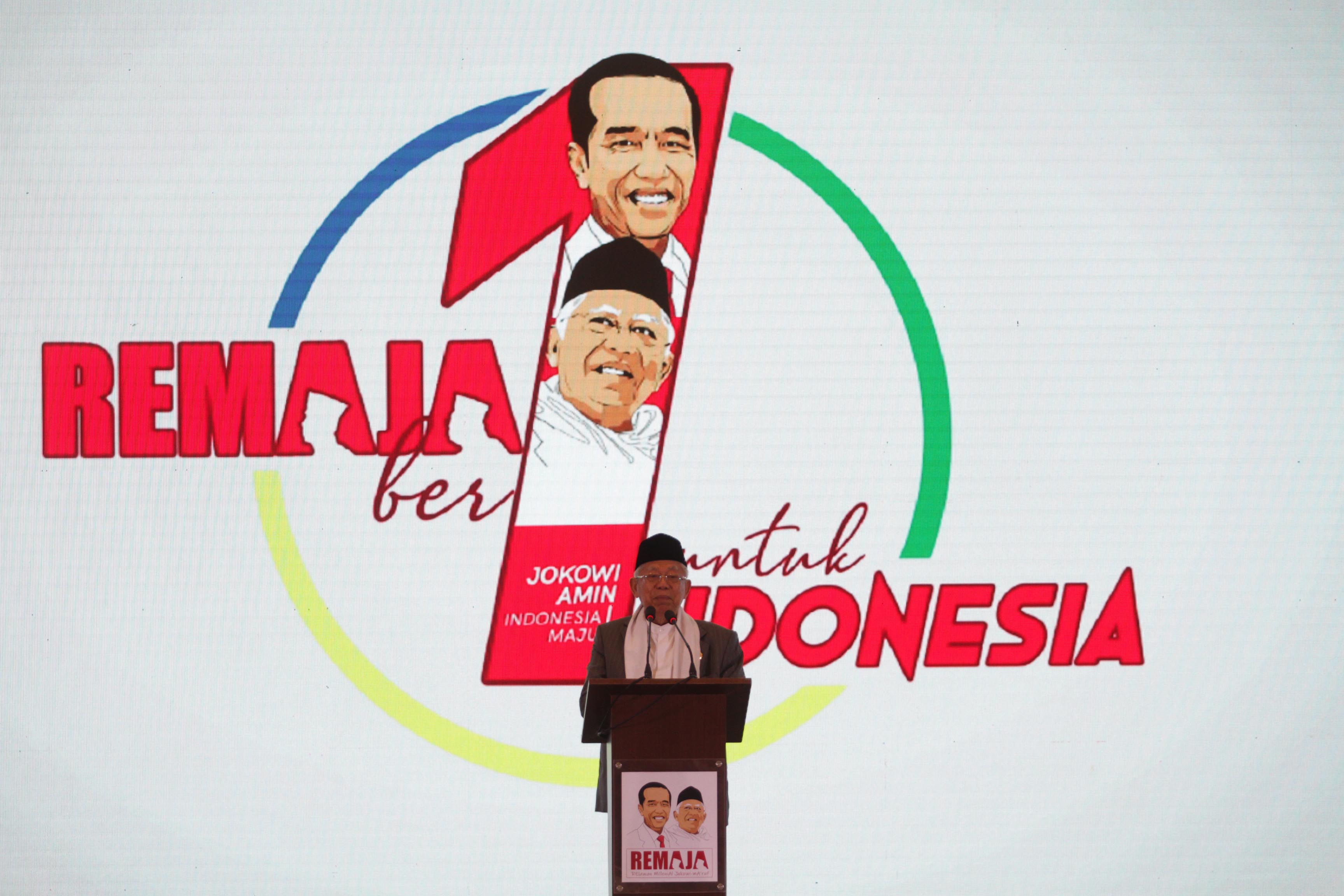 deklarasi-relawan-milenial-jokowi-maaruf-amin_20181126_155654.jpg