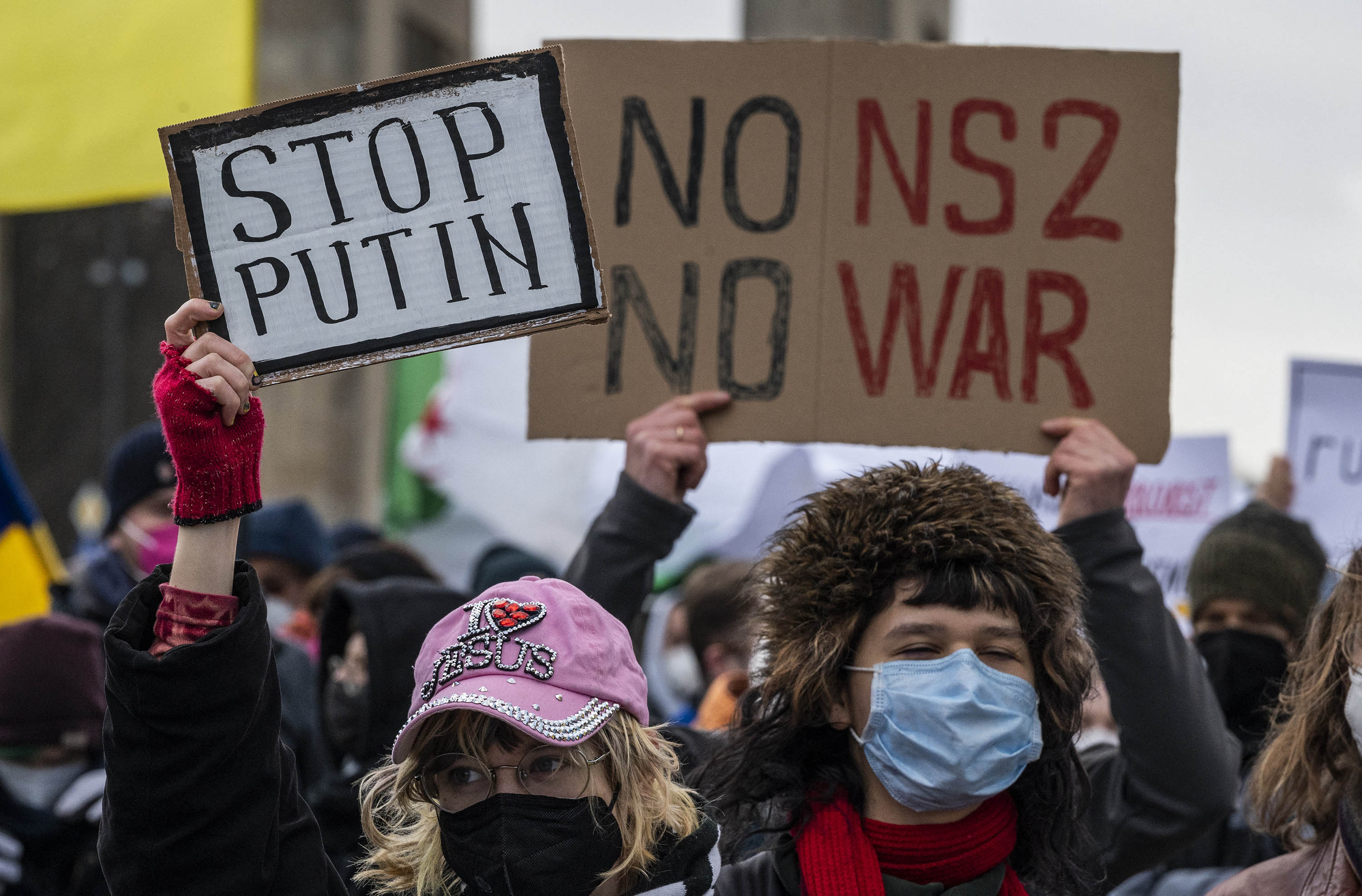demo-mengecam-konflik-rusia-ukraina_20220131_133130.jpg