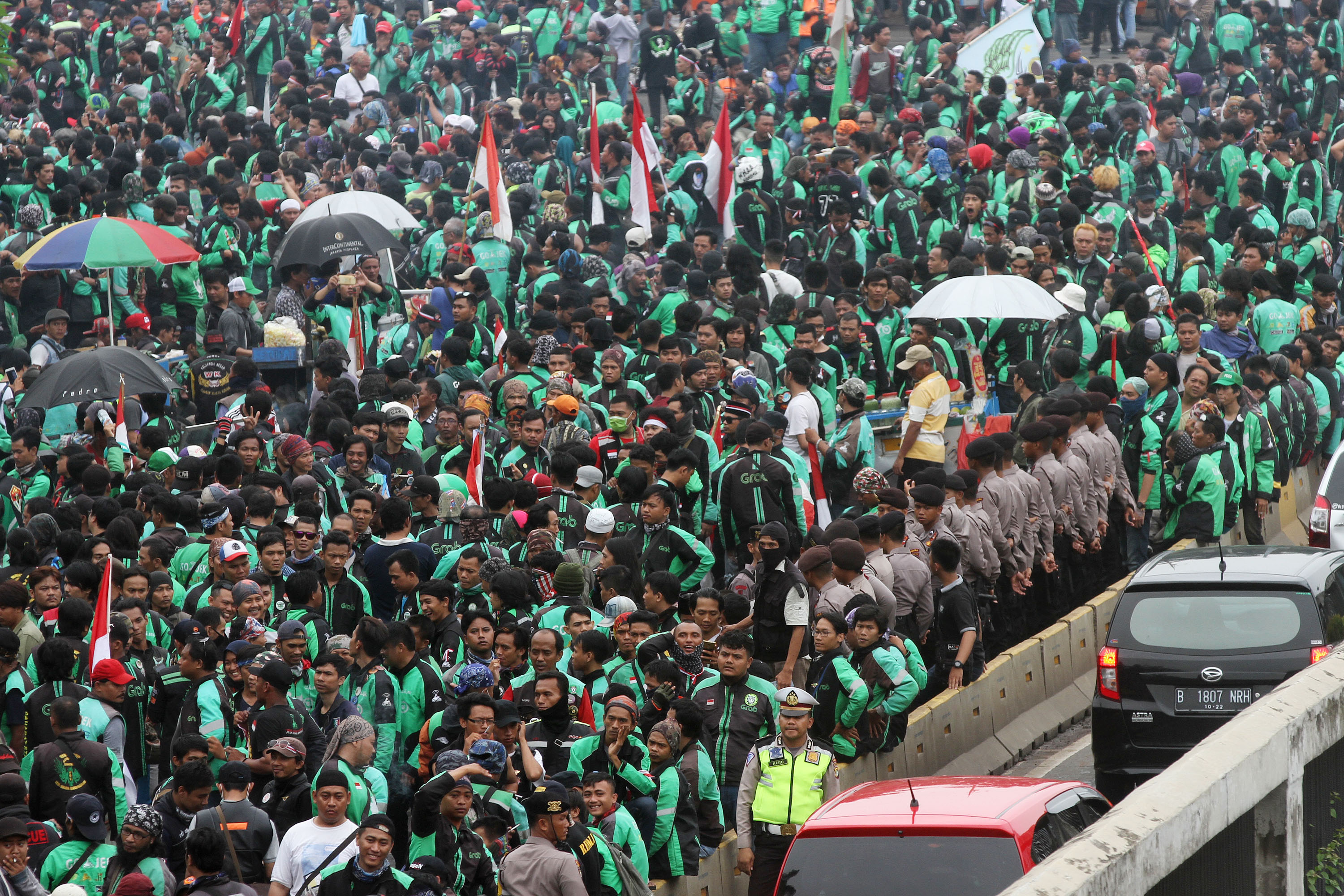 demo-ojek-online-di-dpr-mpr_20180423_191532.jpg