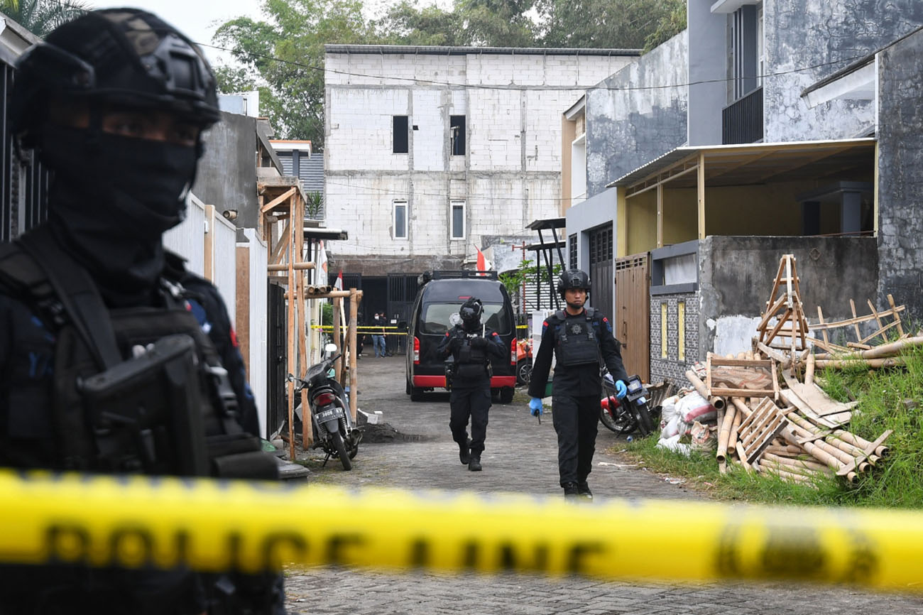 Densus 88 Tangkap 7 Teroris Jaringan NII dan Ansharuh Daulah di Libur Nataru 2026