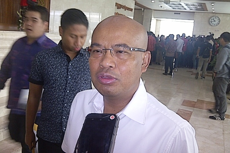 desmond-junaidi-mahesa_20170518_120430.jpg
