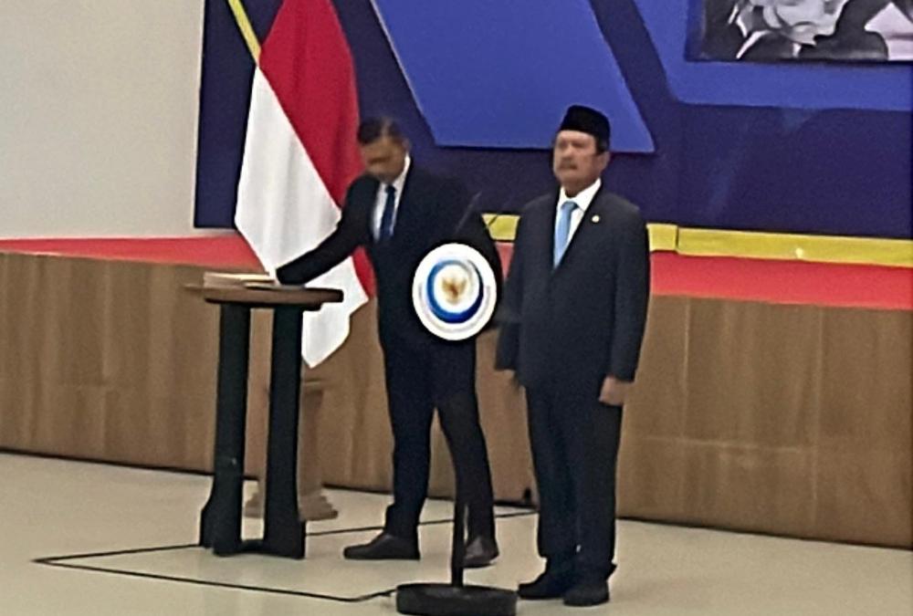 detik-detik-menteri-wahyu-pingsan.jpg
