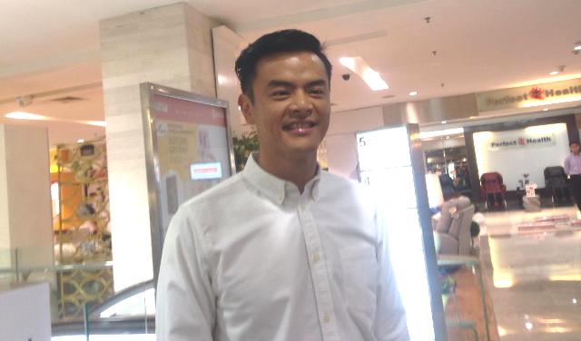 dion-wiyoko-ditemui-di-plaza-senayan_20170919_190744.jpg