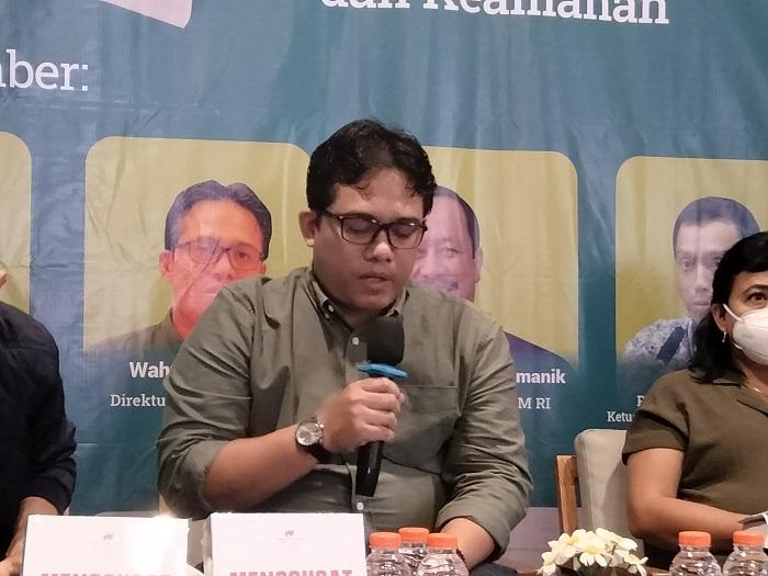 direktur-eksekutif-elsam-wahyudi-djafar-dalam-peluncuran-buku-dan-diskusi-publik.jpg