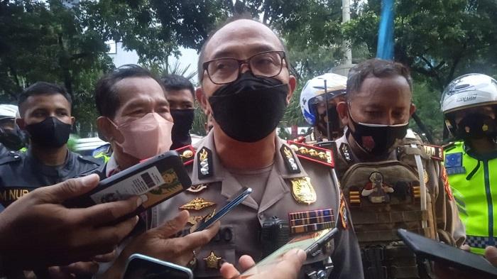direktur-lalu-lintas-polda-metro-jaya-kombes-pol-sambodo-purnomo-yogo-11214.jpg