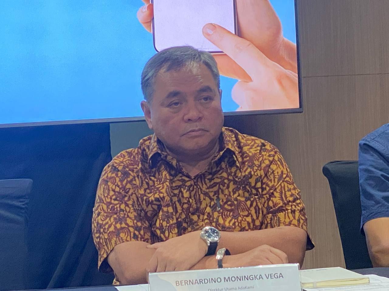 direktur-utama-adakami-bernardino-moningka-vega-dalam-konferensi-pers.jpg