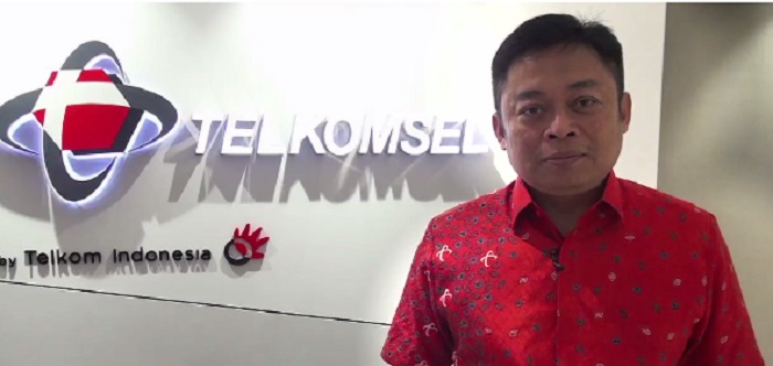 direktur-utama-telkomsel-ririek-adriansyah_20160324_132051.jpg