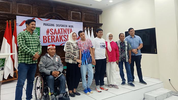 diskusi-bertajuk-sudah-saatnya-difabel-menjadi-warga-kelas-satu.jpg