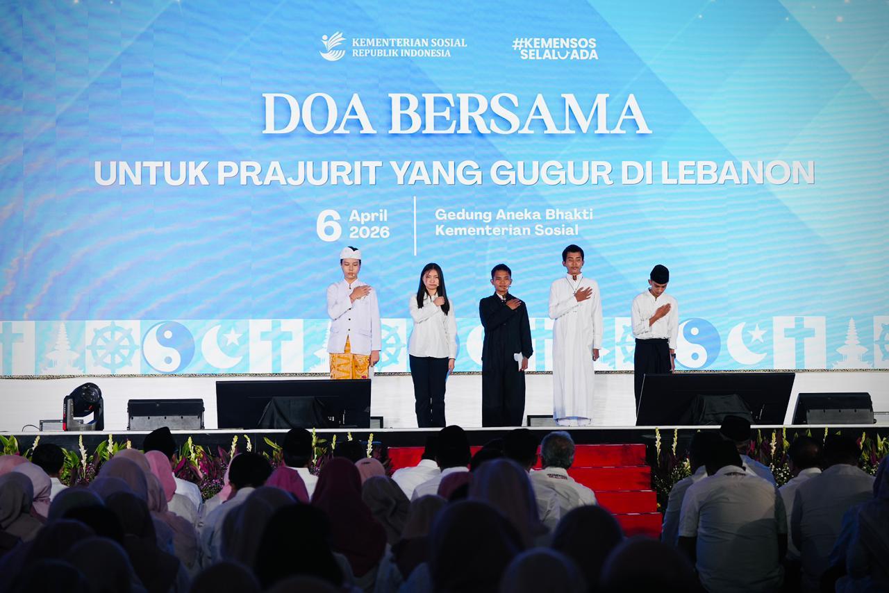 Lima Orang Siswa Sekolah Rakyat Pimpin Doa Lintas Agama untuk Prajurit TNI yang Gugur di Lebanon