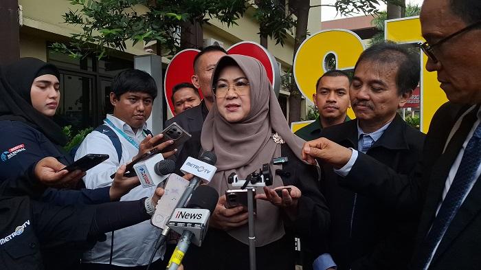 Dokter Tifa: Kalau Ijazah Jokowi Asli, Pasti Ditunjukkan dengan Senang Hati