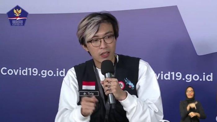 dokter-tirta-mandira-hudhi-dalam-acara-konferensi-pers-di-kantor-graha-bnpb.jpg