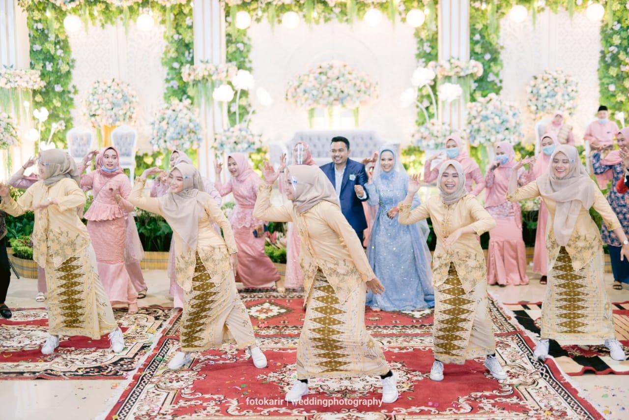dokumentasi-salah-satu-penampilan-flashmob-sanggar-tari-tasek-seminai.jpg