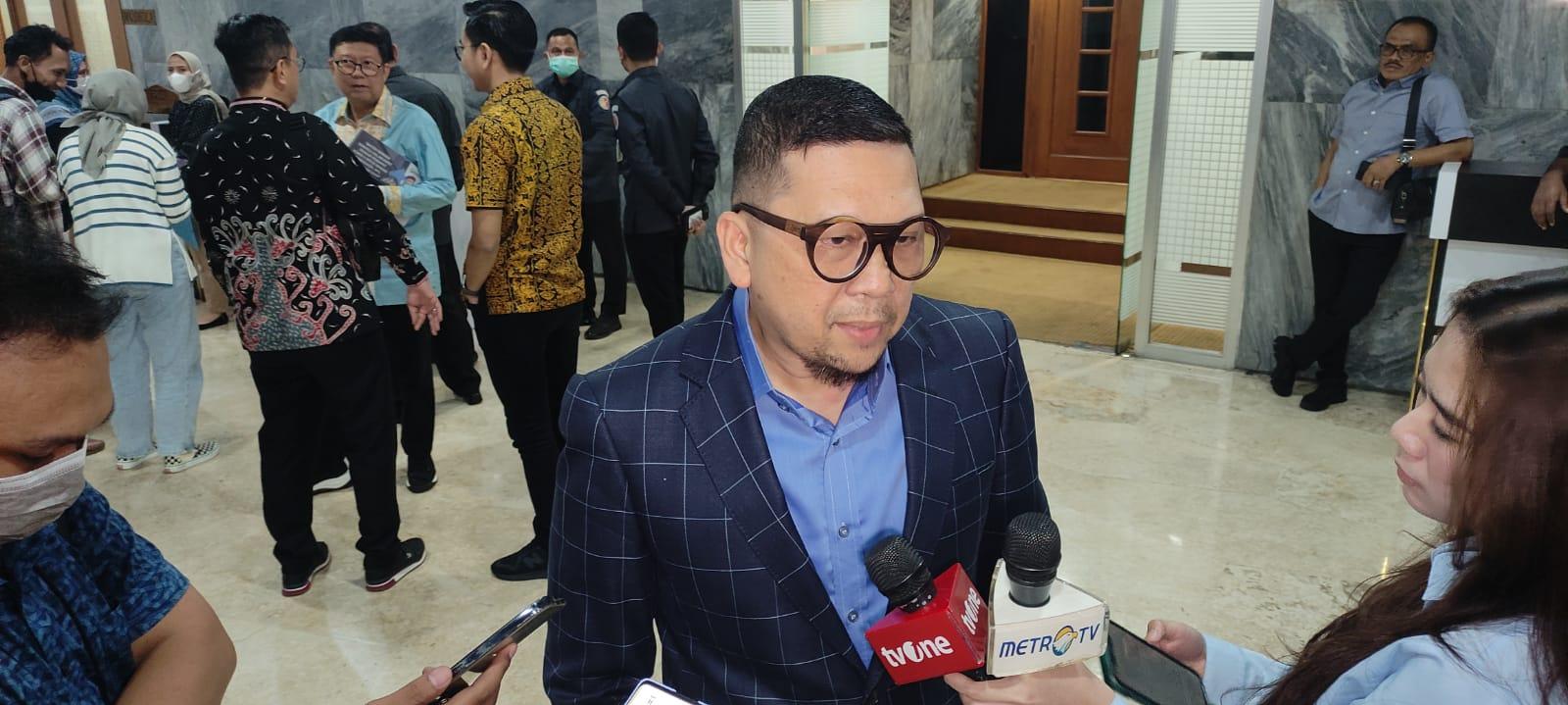 doli-kurnia-komisi-ii-dpr.jpg