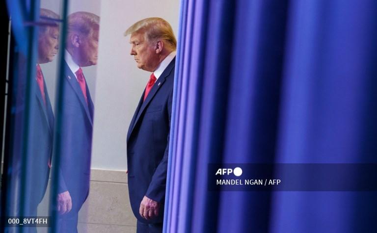 donald-trump-di-brady-briefing-room-gedung-putih.jpg