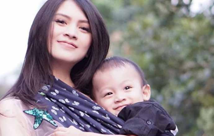 donita-gendong-anak_20171018_141812.jpg