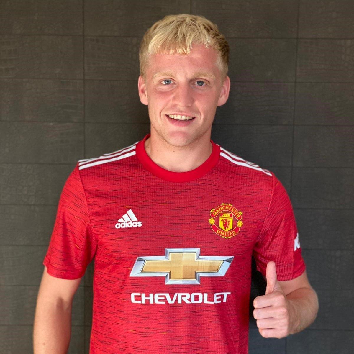 donny-van-de-beek-rekrutan-anyar-manchester-united.jpg