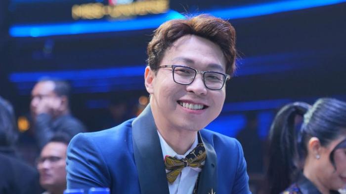 Richard Lee Dinobatkan Dokter Terbaik Asia Pasifik di Vietnam