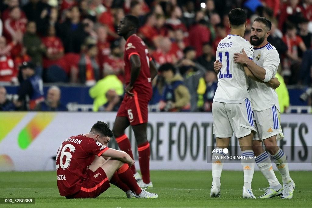 dua-pemain-real-madrid-marco-asensio-tengah-dan-dani-carvajal-melakukan-selebrasi.jpg