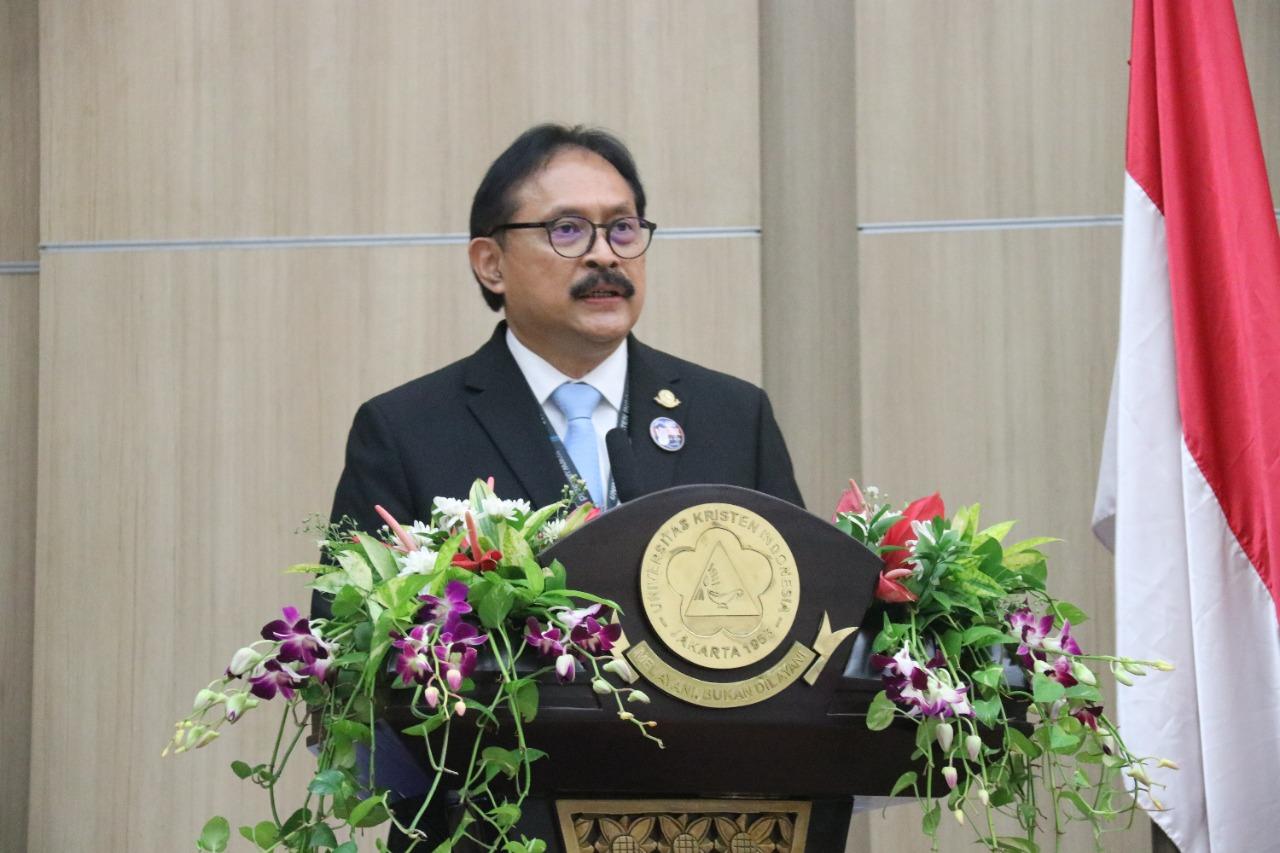 dukung-kampus-merdeka-kemendikbudristek-uki-siapkan-kolaborasi-dengan-dunia-industri.jpg