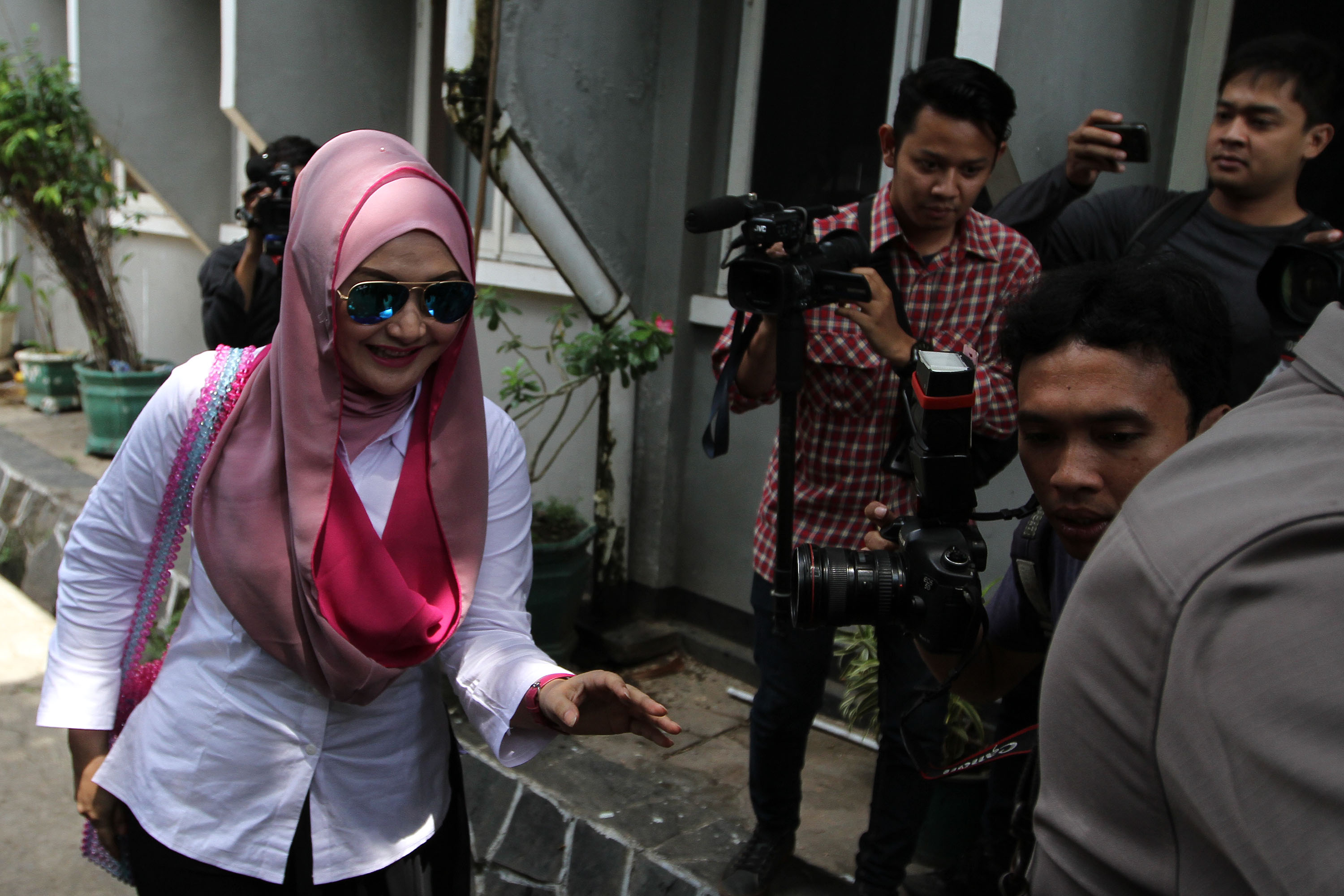eddies-adelia-jalani-sidang-perdana_20141112_140607.jpg