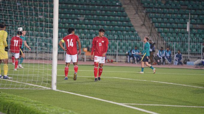 ekspresi-kekecewaan-para-pemain-timnas-u-23-indonesia.jpg