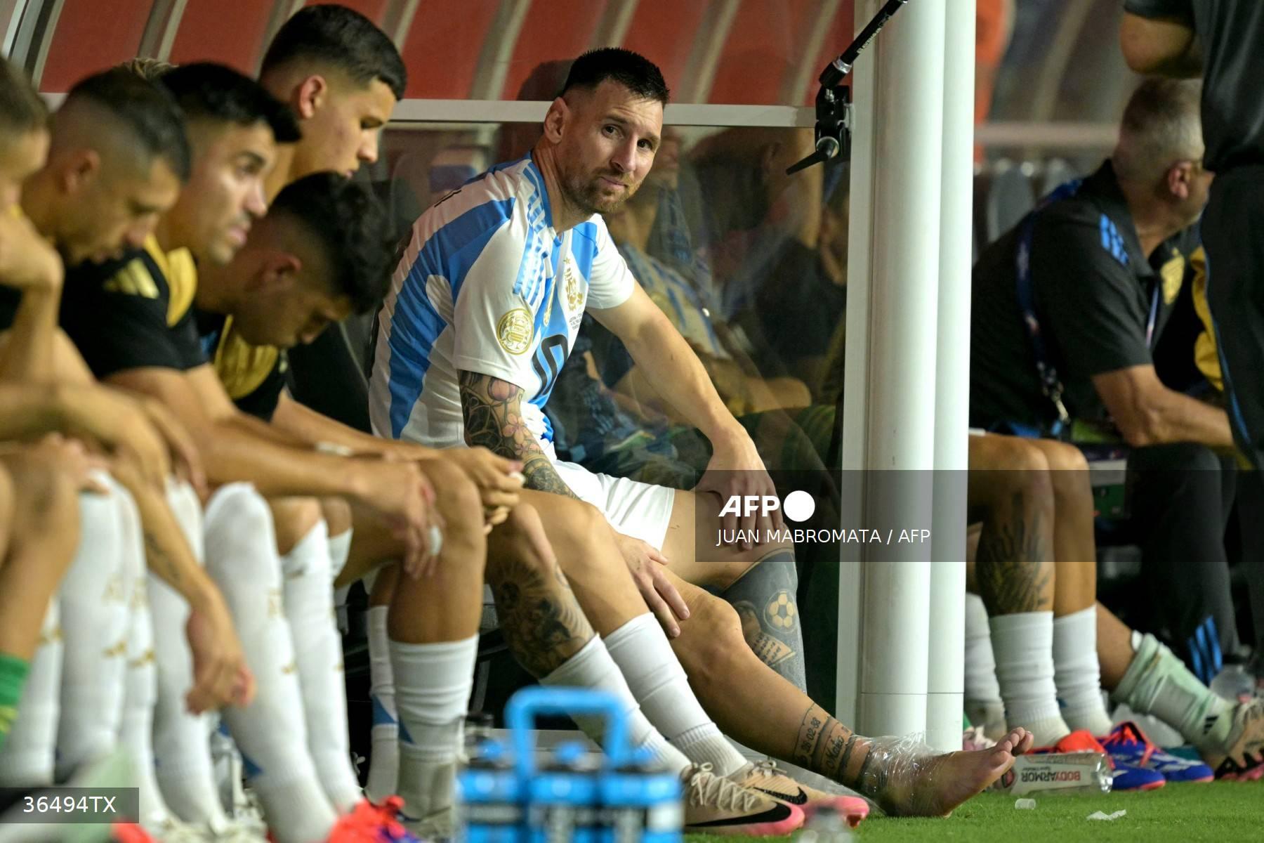 Kronologi Tangisan Lionel Messi di Final Copa America 2024, Jatuh, Tersungkur hingga Kesakitan
