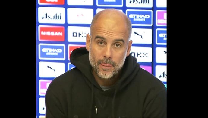 ekspresi-pelatih-manchester-city-pep-guardiola.jpg