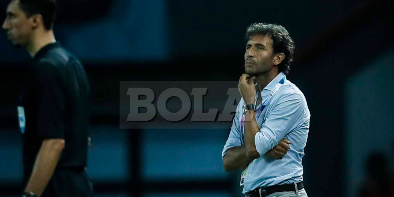 ekspresi-pelatih-timnas-u-23-indonesia-luis-milla_20181002_051929.jpg