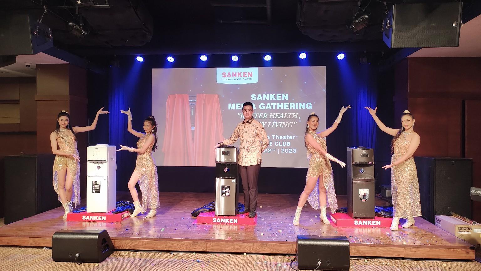 eluncuran-sanken-dispenser-infinite-series-di-jakarta.jpg