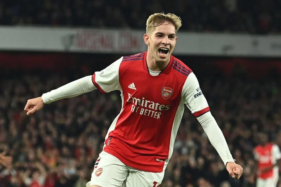 emile-smith-rowe-pemain-muda-arsenal.jpg
