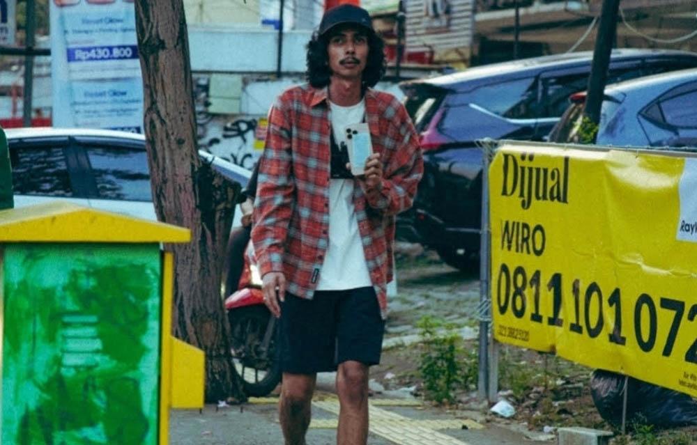 Cara Tak Biasa Musisi Enau Perkenalkan MV Lagu Baru, Rela Jalan Kaki Ciputat- Rawamangun  10 Jam 
