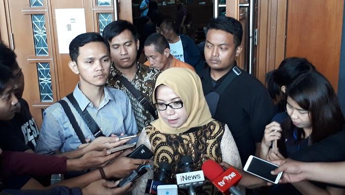 eni-saragih-sehabis-sidang-di-pengadilani-tipikor.jpg