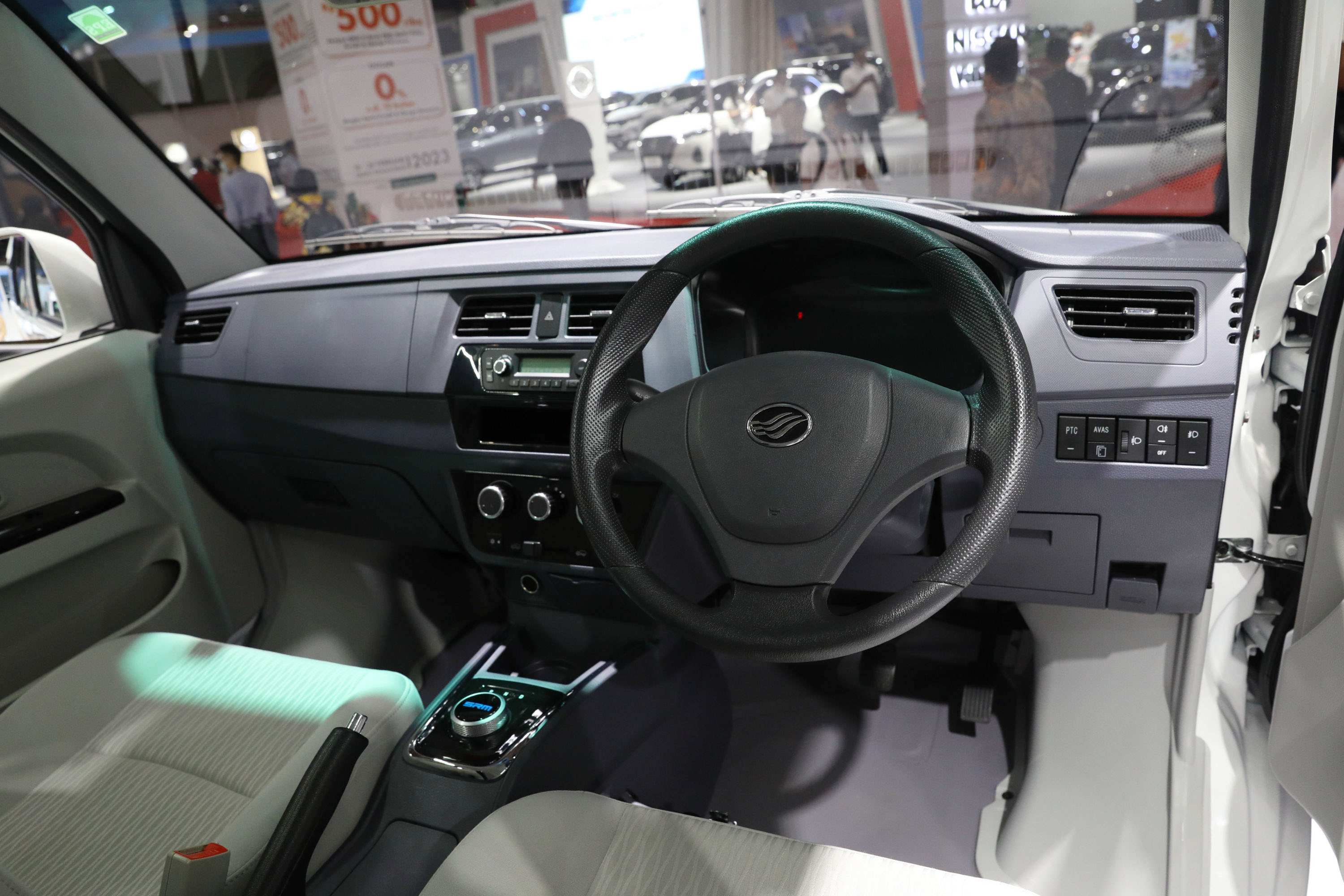esemka-bima-ev-di-ajang-iims-2023_20230216_175811.jpg