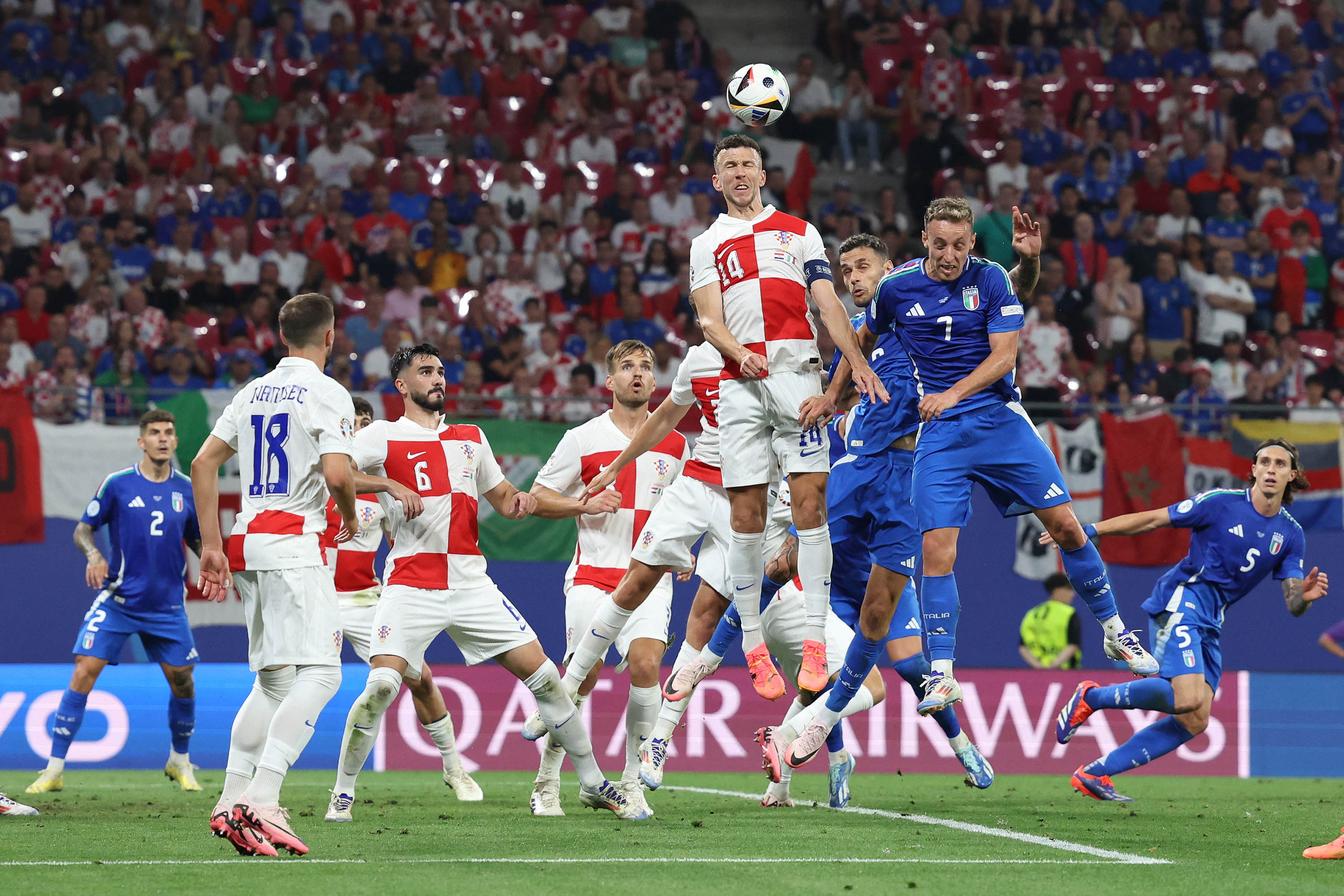 euro-2024-italia-vs-kroasia-imbang-1-1_20240625_103207.jpg