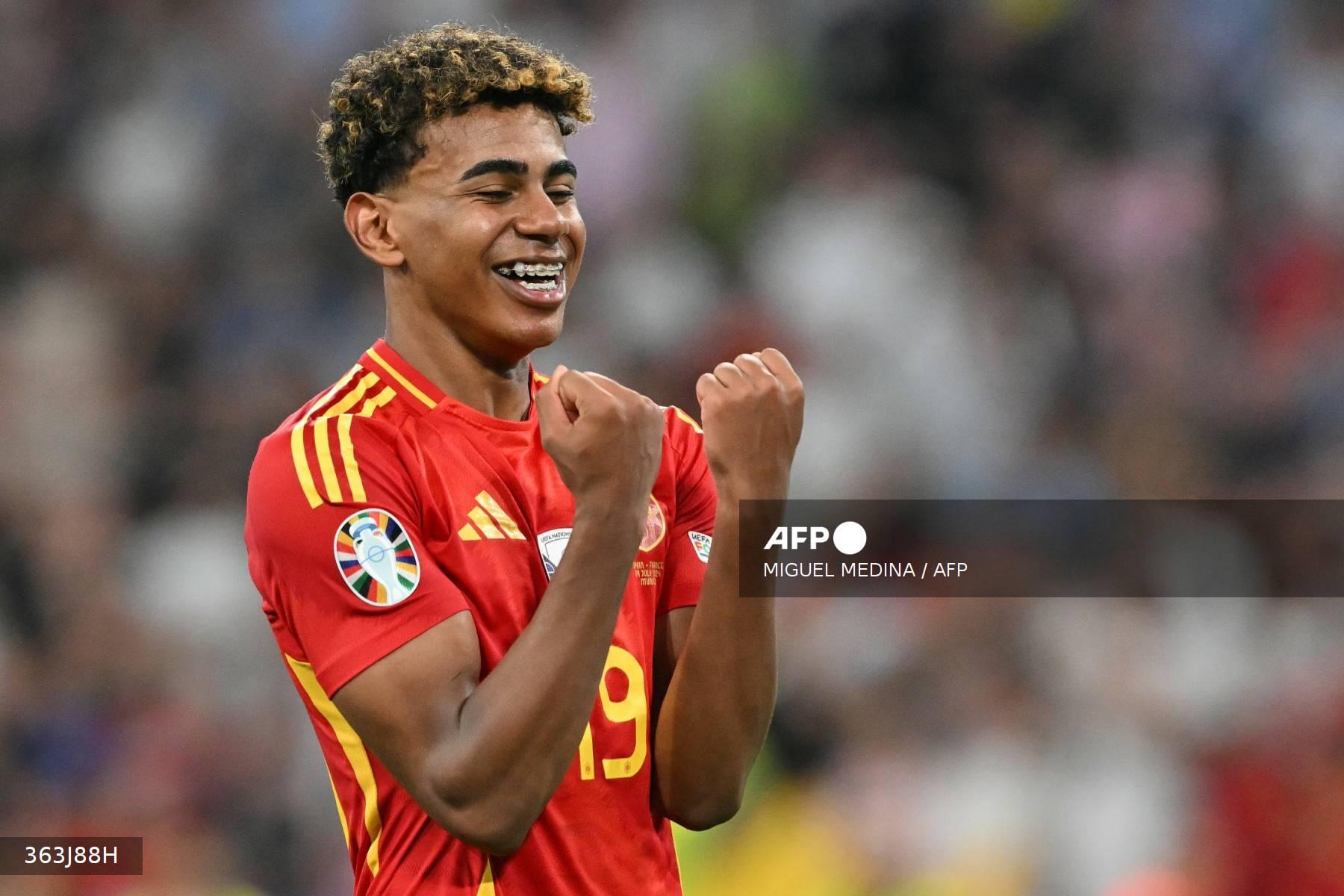 euro-2024-spanyol-lamine-yamal-3.jpg