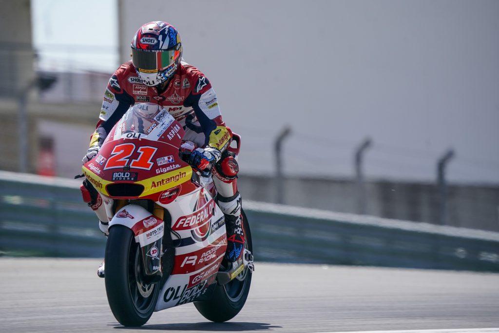 fabio-di-giannantonio-saat-balapan-di-moto2-portugal-2021.jpg
