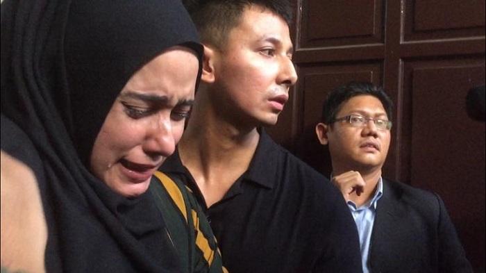 Ini Penyebab Fairuz Rafiq Ditegur Hakim Sidang Kasus Ikan Asin Berujung Pingsan, Sonny Septian Emosi