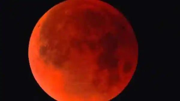 fenomena-gerhana-bulan-total.jpg