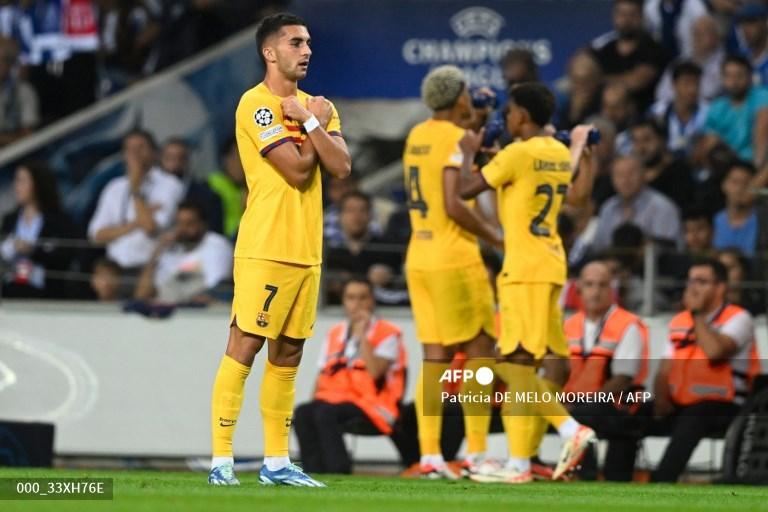 ferran-torres-merayakan-gol-setelah-mencetak-gol-pertama-timnya.jpg