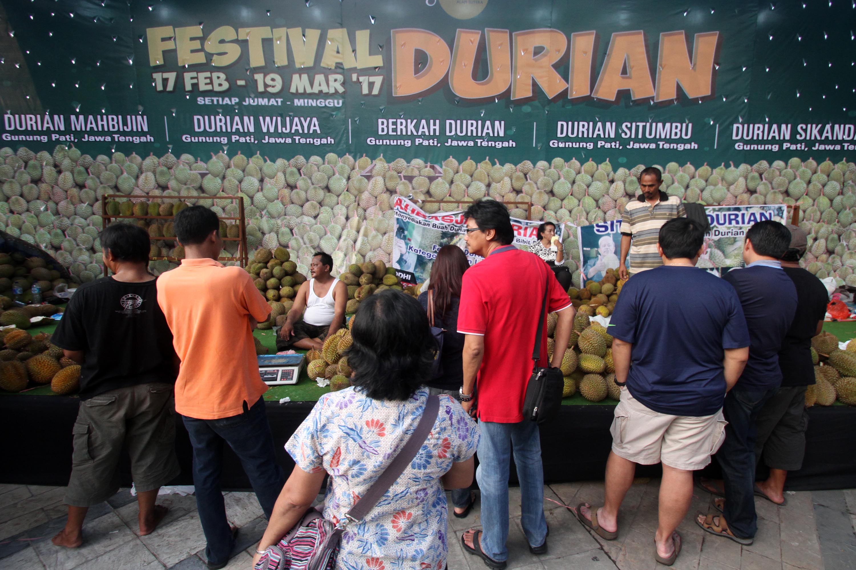 Festival Durian Living World Manjakan Pecinta Durian