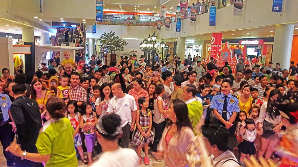 festival-wonderful-indonesia_20160927_094530.jpg